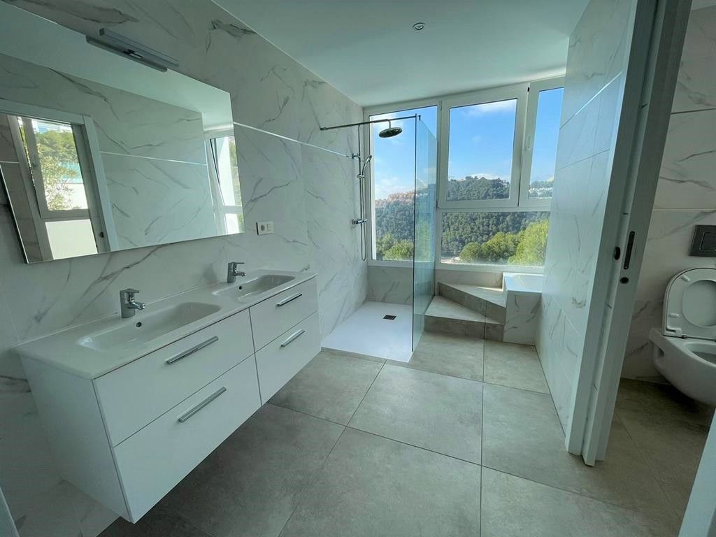 Villa en Altea, Alicante, España 4 dormitorios, 360 m2 No. 95777