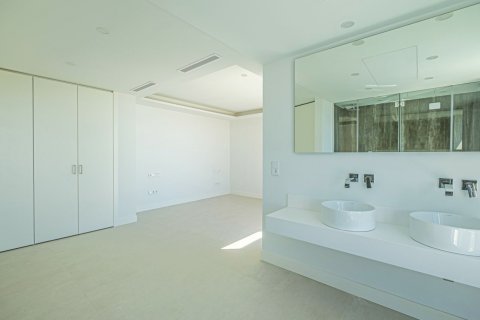 Villa en venta en Benahavís, Málaga, España 3 dormitorios, 152 m2 No. 135432 - foto 24