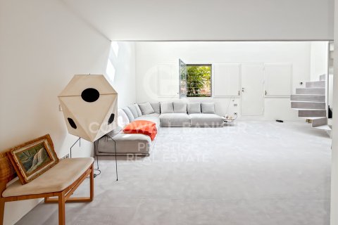 Apartment à vendre à Barcelona, Espagne, 83 m2 No. 157814 - photo 3