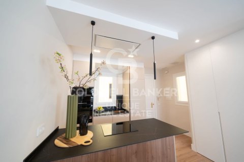 Продажа квартиры в Мадрид, Испания 2 спальни, 93м2 №157809 - фото 9