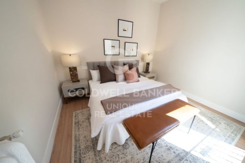 Продажа квартиры в Мадрид, Испания 2 спальни, 93м2 №157809 - фото 25