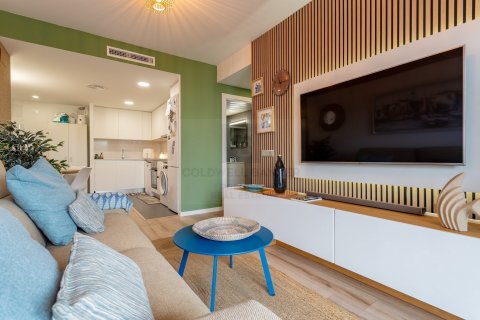 Apartamento en venta en Salou, Tarragona, España 3 dormitorios, 98 m2 No. 157813 - foto 4