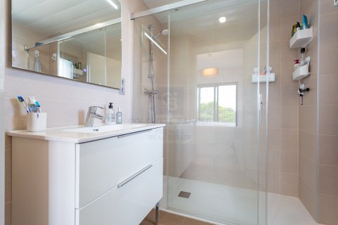 Apartamento en venta en Salou, Tarragona, España 3 dormitorios, 98 m2 No. 157813 - foto 20