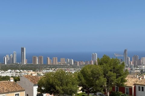 Townhouse for sale in Alicante, Spain 5 bedrooms, 316 sq.m. No. 196791 - photo 4