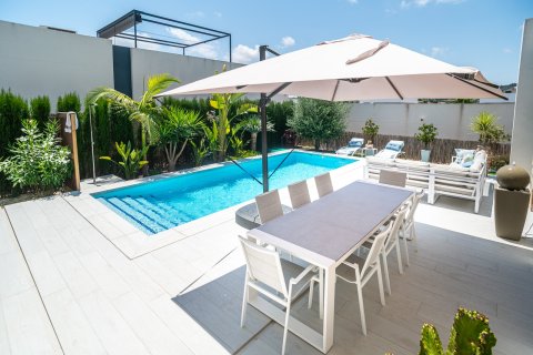 Villa for sale in Algorfa, Alicante, Spain 3 bedrooms, 120 sq.m. No. 194575 - photo 25