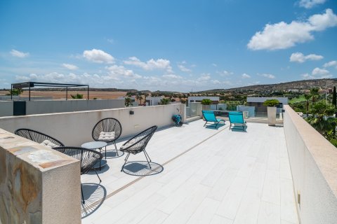 Villa for sale in Algorfa, Alicante, Spain 3 bedrooms, 120 sq.m. No. 194575 - photo 30