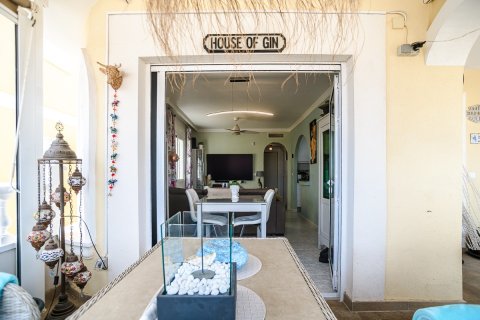 Villa for sale in San Fulgencio, Alicante, Spain 3 bedrooms, 92 sq.m. No. 194571 - photo 14