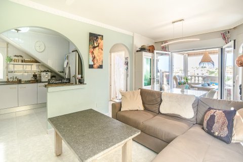 Villa for sale in San Fulgencio, Alicante, Spain 3 bedrooms, 92 sq.m. No. 194571 - photo 9