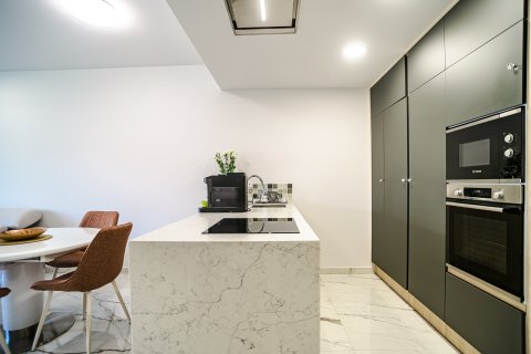 Apartment à vendre à Torrevieja, Alicante, Espagne, 2 chambres, 75 m2 No. 194573 - photo 7