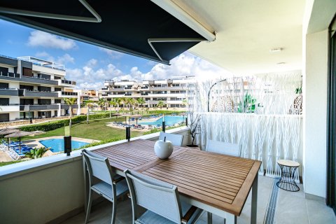 Apartment à vendre à Torrevieja, Alicante, Espagne, 2 chambres, 75 m2 No. 194573 - photo 4