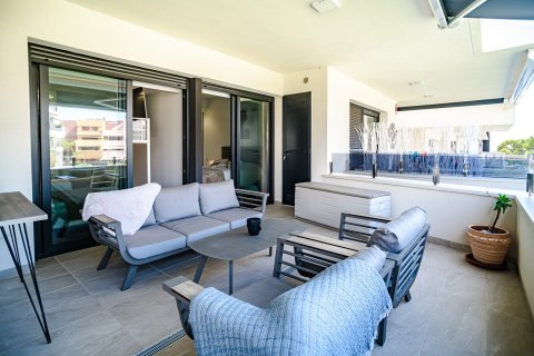 Apartment à vendre à Torrevieja, Alicante, Espagne, 2 chambres, 75 m2 No. 194573 - photo 17