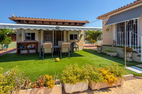 Villa for sale in Catral, Alicante, Spain 3 bedrooms, 220 sq.m. No. 194572 - photo 15