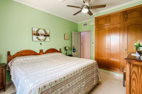 Villa for sale in Catral, Alicante, Spain 3 bedrooms, 220 sq.m. No. 194572 - photo 12