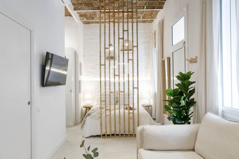 Apartment in Barcelona, Spain 1 bedroom, 33 sq.m. No. 192638