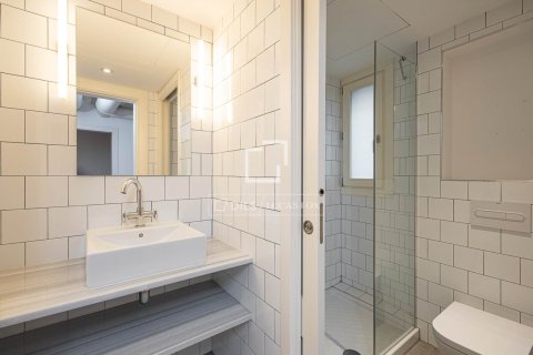 Продажа квартиры в Барселона, Испания 3 спальни, 178м2 №192672 - фото 14