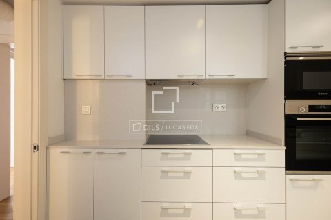 Продажа квартиры в Барселона, Испания 3 спальни, 178м2 №192672 - фото 16