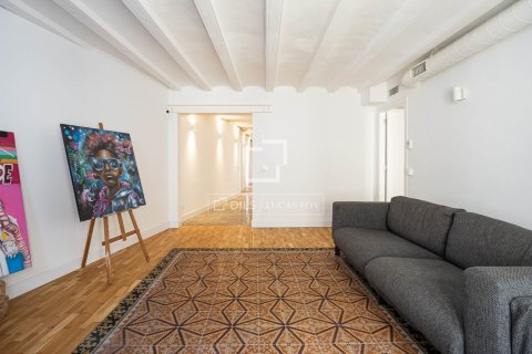 Продажа квартиры в Барселона, Испания 3 спальни, 178м2 №192672 - фото 27