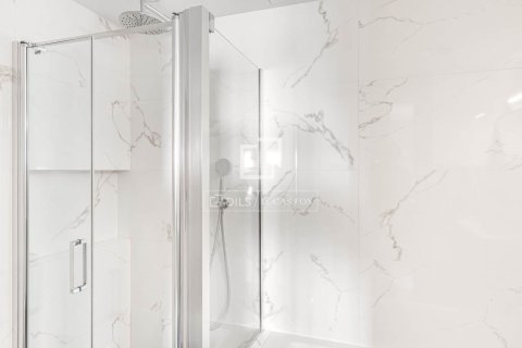 Wohnung zum Verkauf in Barcelona, Spanien 3 Schlafzimmer, 97 m2 Nr. 192640 - Foto 24