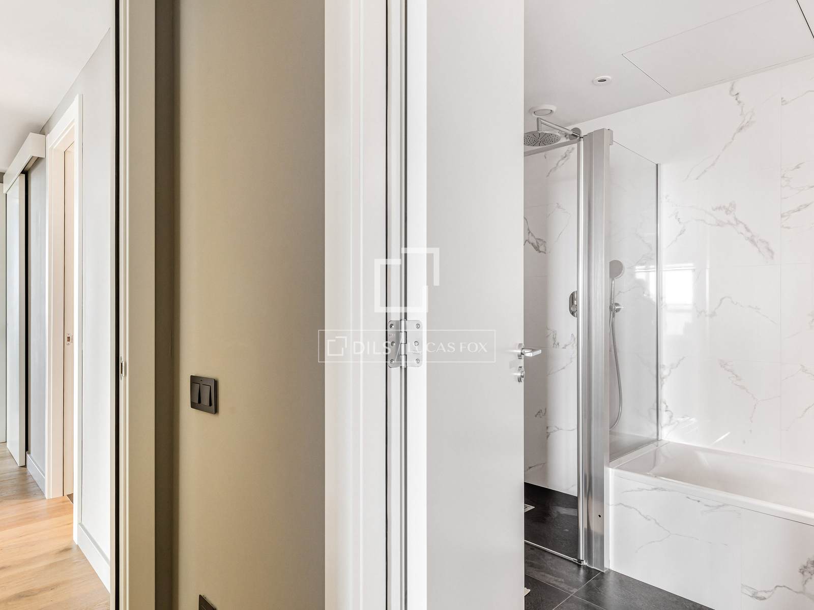 Appartamento a Barcelona, Spagna 3 camere da letto, 97 mq. N° 192640