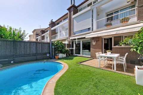 Villa zum Verkauf in Vilanova i la Geltru, Barcelona, Spanien 3 Schlafzimmer, 203 m2 Nr. 192637 - Foto 18