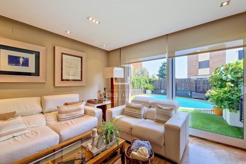 Villa zum Verkauf in Vilanova i la Geltru, Barcelona, Spanien 3 Schlafzimmer, 203 m2 Nr. 192637 - Foto 11