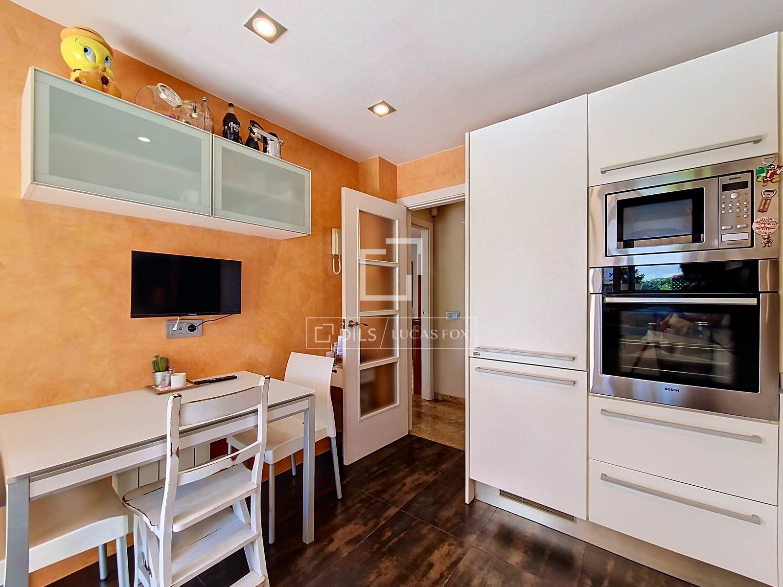 Villa à Vilanova i la Geltru, Barcelona, Espagne 3 chambres, 203 m2 No. 192637