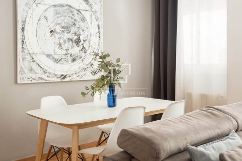 Wohnung zum Verkauf in Barcelona, Spanien 2 Schlafzimmer, 66 m2 Nr. 192641 - Foto 7