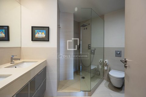 Продажа квартиры в Барселона, Испания 3 спальни, 124м2 №192671 - фото 22