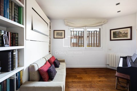 Продажа квартиры в Барселона, Испания 3 спальни, 124м2 №192671 - фото 14