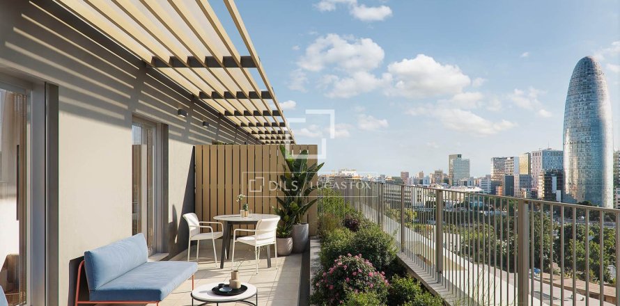 Apartment in Barcelona, Spain 2 bedrooms, 78 sq.m. No. 192639