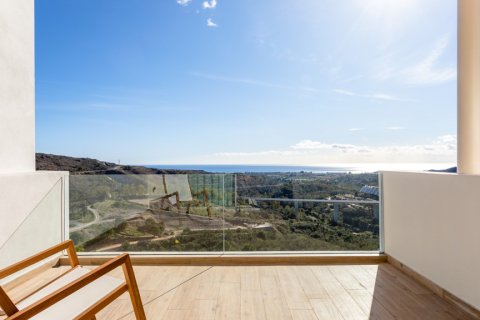 Apartment for sale Marbella, Malaga, Spain 2 bedrooms, 168 sq.m. No. 106892 - photo 1