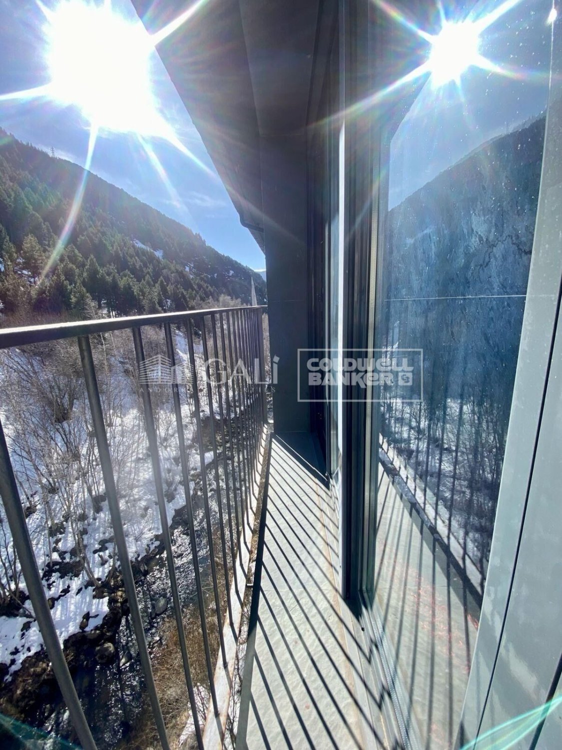 Penthouse in Principado De Andorra (Ninguna Poblacion Tiene C.P.), Lleida, Spain 2 bedrooms, 70 sq.m. No. 156744