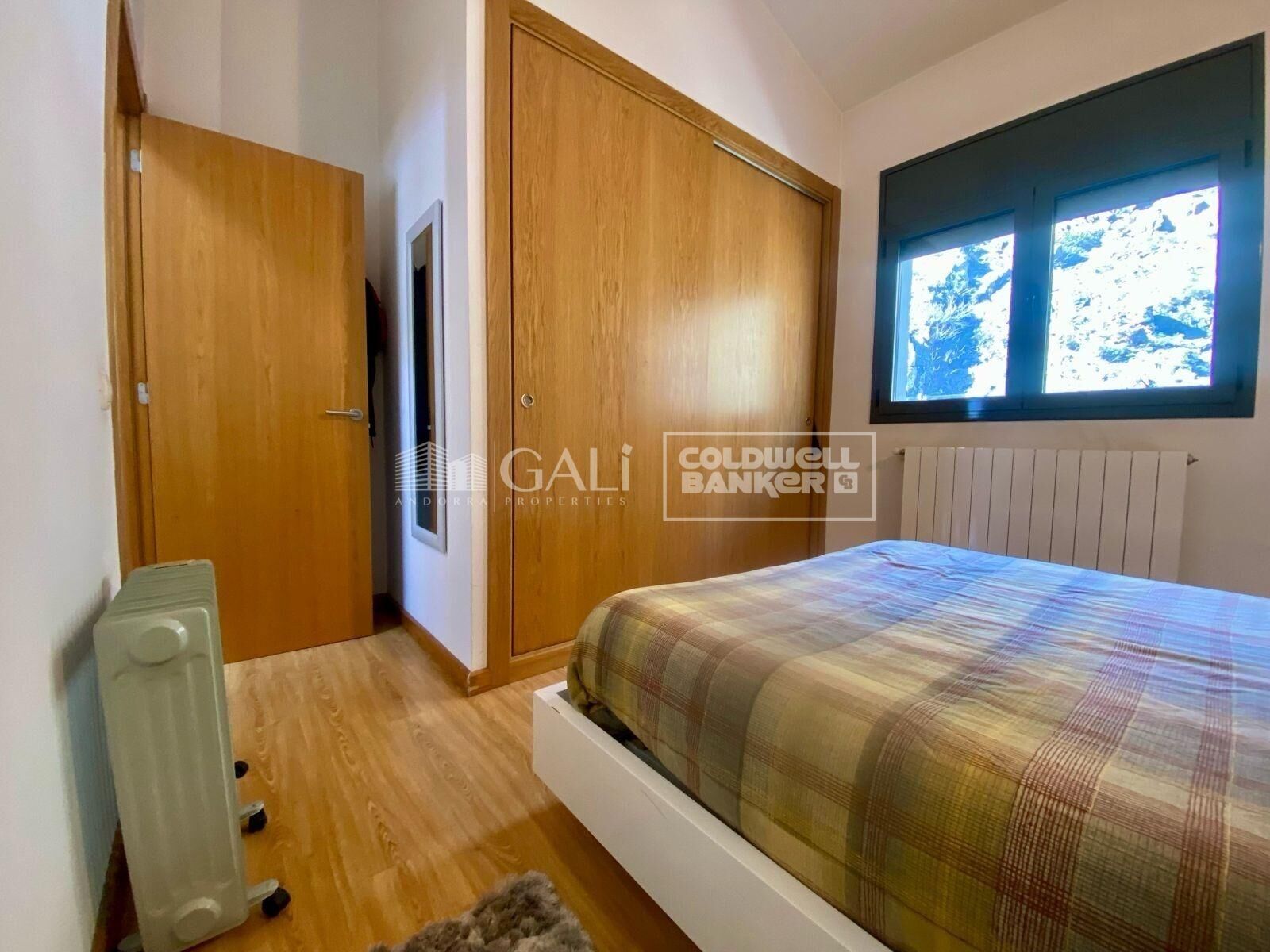 Penthouse in Principado De Andorra (Ninguna Poblacion Tiene C.P.), Lleida, Spain 2 bedrooms, 70 sq.m. No. 156744