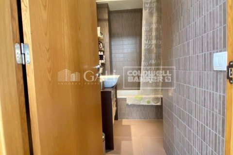 Penthouse for sale in Principado De Andorra (Ninguna Poblacion Tiene C.P.), Lleida, Spain 2 bedrooms, 70 sq.m. No. 156744 - photo 30