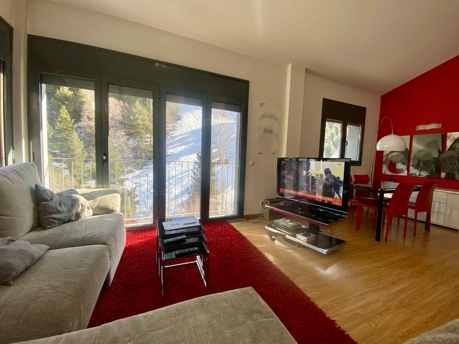 Penthouse in Principado De Andorra (Ninguna Poblacion Tiene C.P.), Lleida, Spain 2 bedrooms, 70 sq.m. No. 156744
