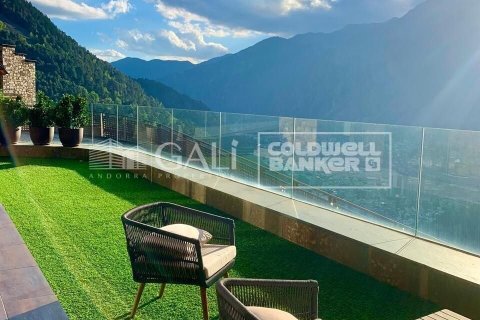 Huoneisto myytävänä Principado De Andorra (Ninguna Poblacion Tiene C.P.), Lleida, Espanja, 4 makuuhuonetta, 145 m2 No. 156741 - kuva 26