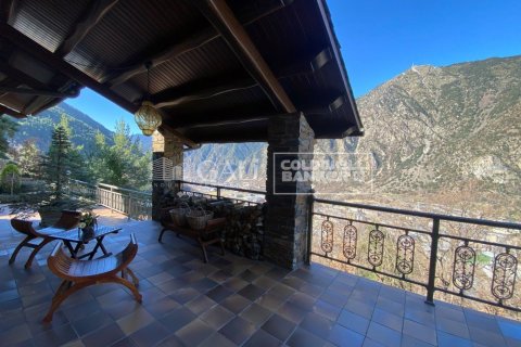 Villa pārdošanā Principado De Andorra (Ninguna Poblacion Tiene C.P.), Lleida, Spānijā 4 istabas, 378 m2 Nr. 156739 - attēls 5