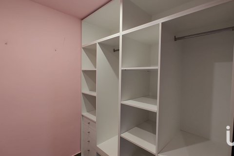 Lägenhet till salu i Canet de Mar, Barcelona, Spanien 2 sovrum, 60 kvm. Nr. 153928 - foto 11