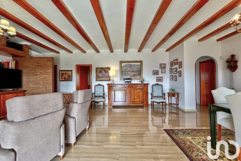 Dom w Beniarbeig, Alicante, Hiszpania 3 sypialnie, 211 mkw. nr 153927 – zdjęcie 12