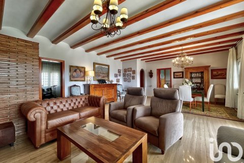 Dom w Beniarbeig, Alicante, Hiszpania 3 sypialnie, 211 mkw. nr 153927 – zdjęcie 15