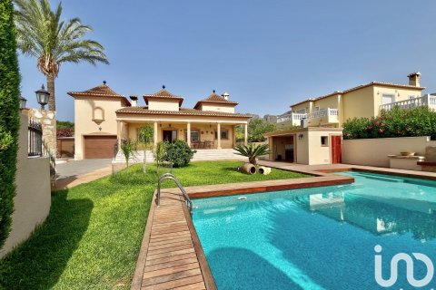 Dom w Beniarbeig, Alicante, Hiszpania 3 sypialnie, 211 mkw. nr 153927 – zdjęcie 3