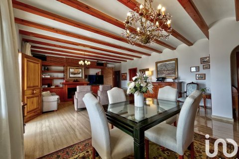 Dom w Beniarbeig, Alicante, Hiszpania 3 sypialnie, 211 mkw. nr 153927 – zdjęcie 13