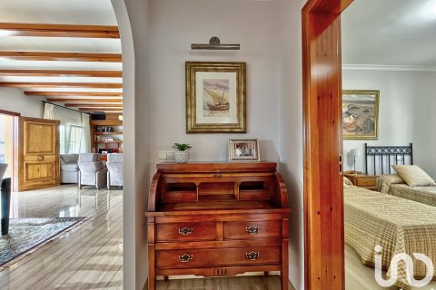 Dom w Beniarbeig, Alicante, Hiszpania 3 sypialnie, 211 mkw. nr 153927 – zdjęcie 17