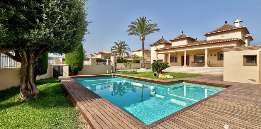 Dom w Beniarbeig, Alicante, Hiszpania 3 sypialnie, 211 mkw. nr 153927