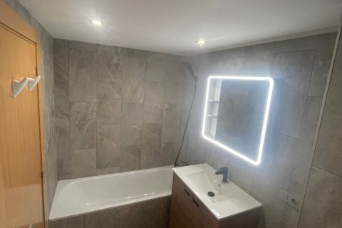 Lägenhet till salu i Lloret de Mar, Girona, Spanien 2 sovrum, 105 kvm. Nr. 153931 - foto 12