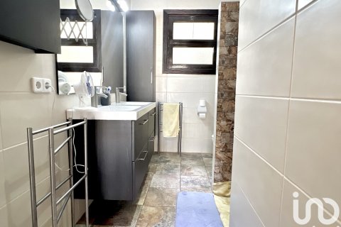 Villa till salu i Pineda de Mar, Barcelona, Spanien 6 sovrum, 560 kvm. Nr. 153925 - foto 13