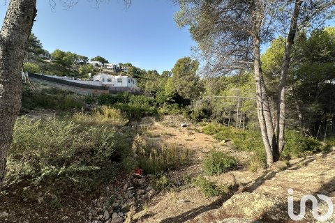 Tontti myytävänä Sant Pere de Ribes, Barcelona, Espanja , 675 m2 No. 185611 - kuva 2