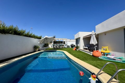 Villa in vendita a Mar De Cristal, Murcia, Spagna 5 camere da letto, 270 mq. N° 195706 - foto 2