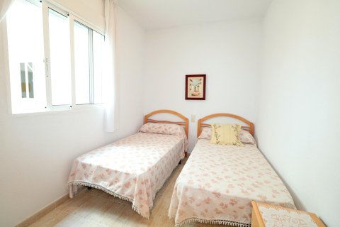 Apartamento en venta en Torrevieja, Alicante, España 2 dormitorios, 60 m2 No. 194435 - foto 14