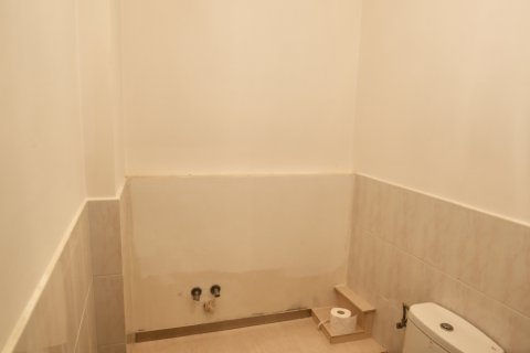 House for sale in Leon, Spain 3 bedrooms, 197 sq.m. No. 185524 - photo 13